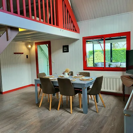 Maison De Bord De Holiday home