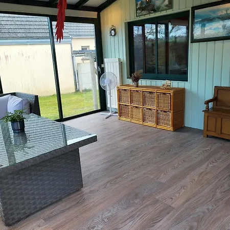 Maison De Bord De Holiday home